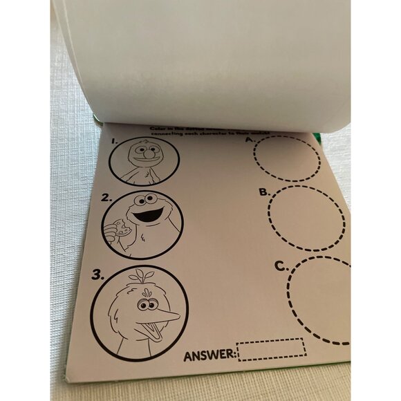 Sesame Street Imagine Ink Magic Ink Pictures Activity Book & Marker - Picture 10 of 11